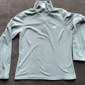 North face quarter zip tk 100
